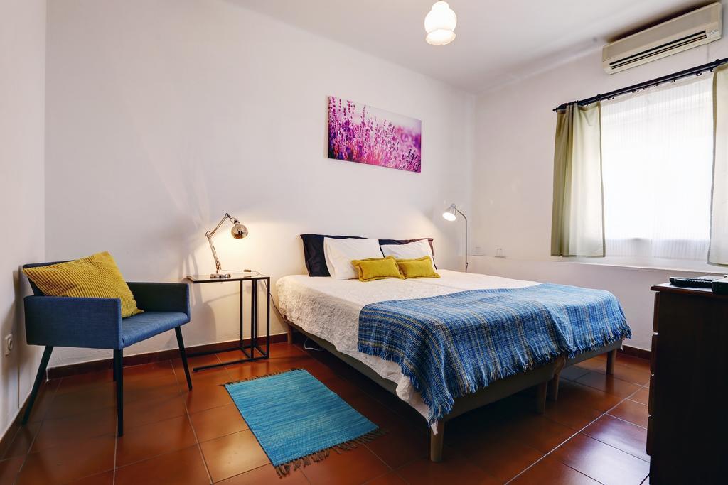 Alojamentos Oasis แมร์โตลา ห้อง รูปภาพ